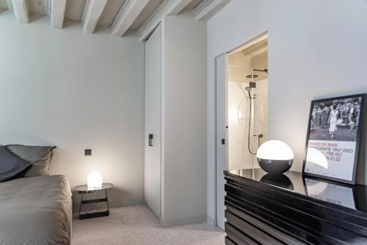 Ca' Delle Carrozze Stylish 2 Bedroom Loft-Style Venice Italy